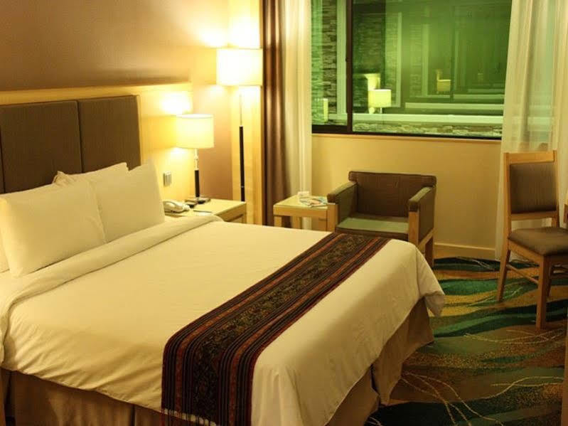 Imperial Palace Hotel Miri Exteriér fotografie